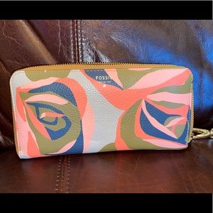 Fossil Wristlet